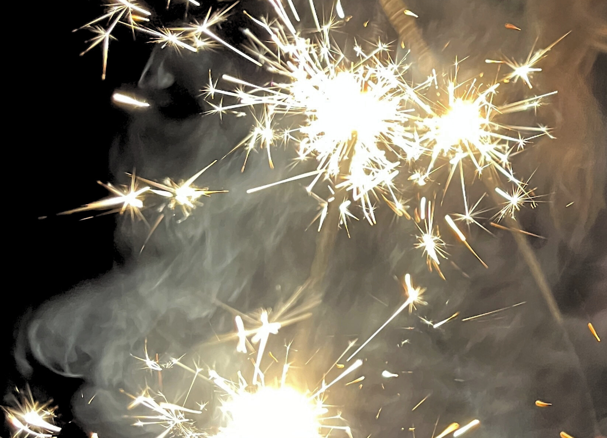 Uuden vuoden tähtisädetikkuja.